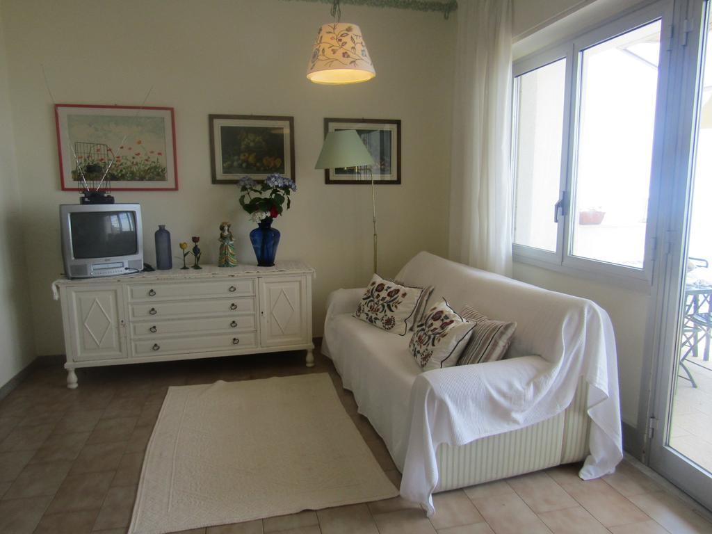 Appartamento Mare Mare Форца-д'Аґро Екстер'єр фото